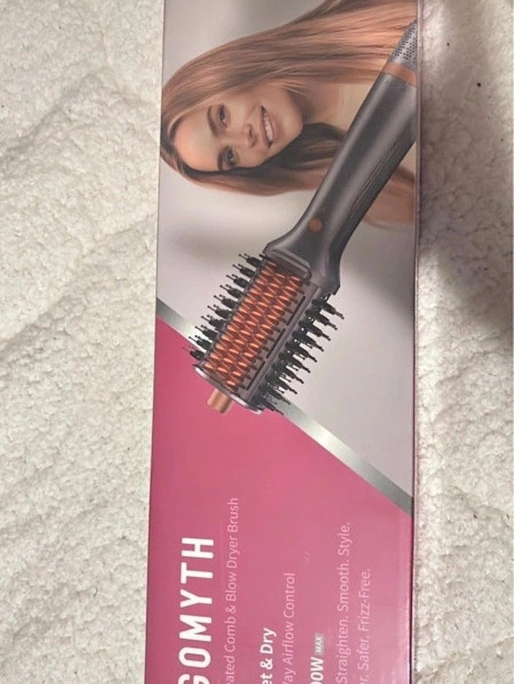 Gomyth V1 4-in-1 Heated Comb & Blow Dryer Brush Black & Pink